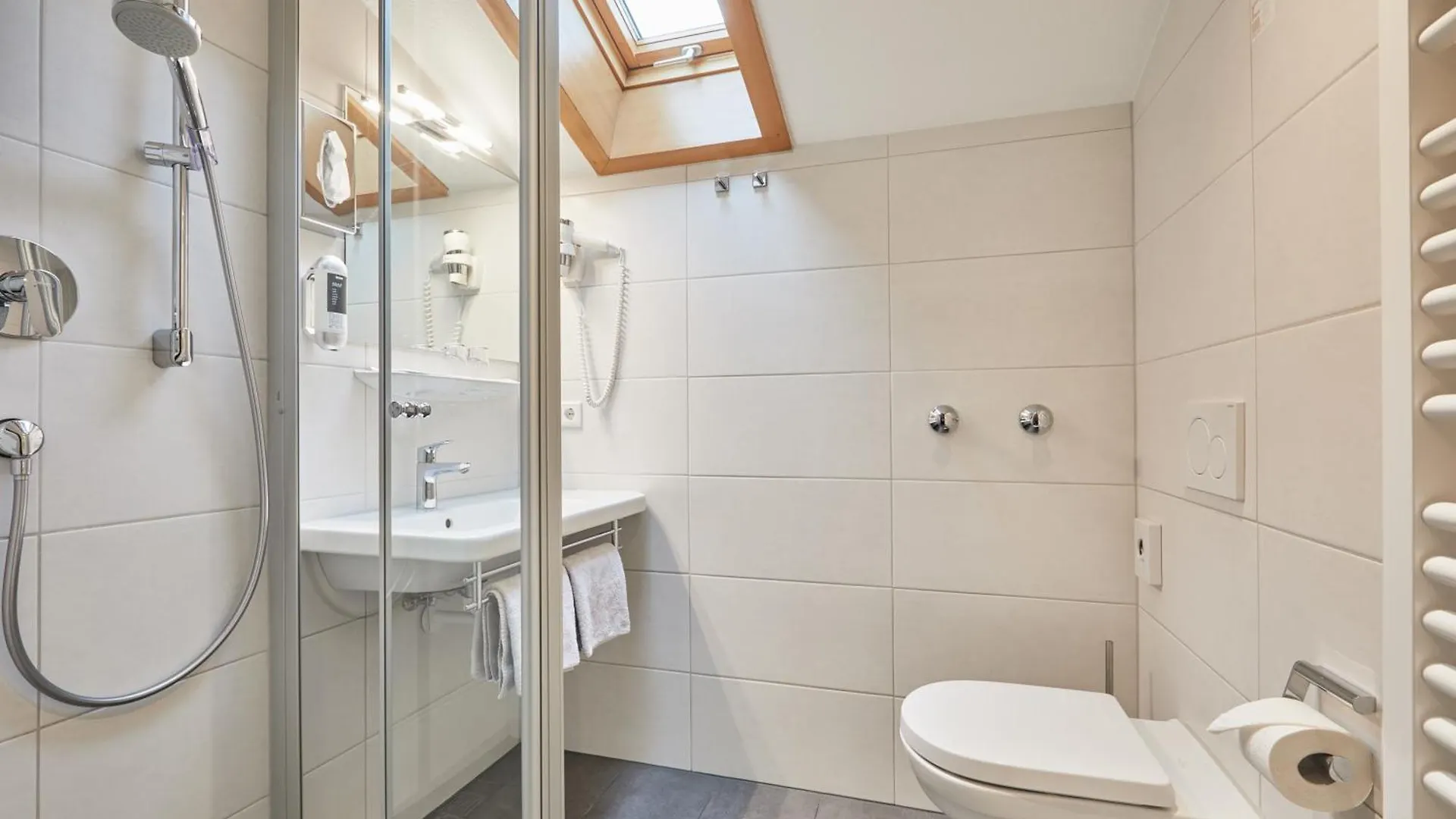 Gasthof Gaestehaus Zugspitz - Zimmer Ohne Verpflegung Farchant