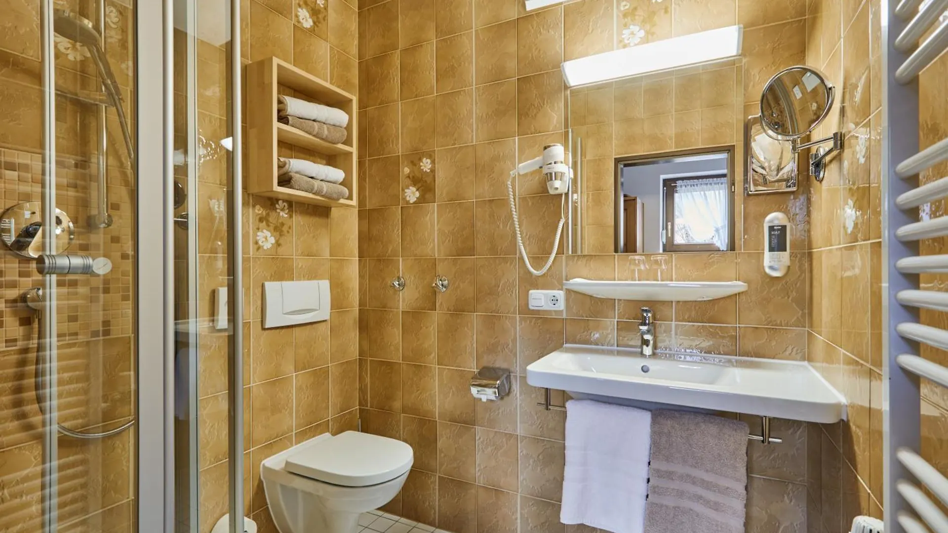 Gaestehaus Zugspitz - Zimmer Ohne Verpflegung Farchant